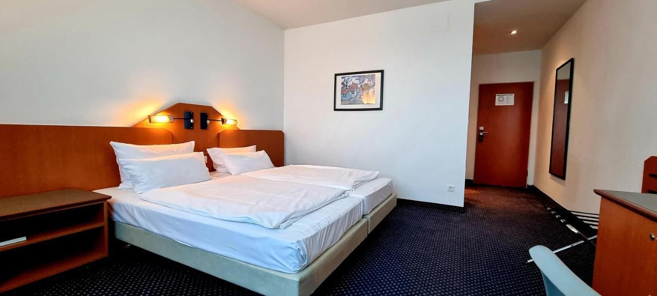 Exo Square Heidelberg/Schwetzingen - By Superfly Hotels מראה חיצוני תמונה