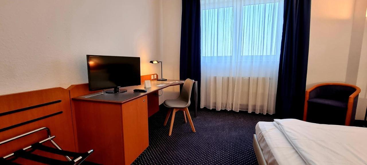 Exo Square Heidelberg/Schwetzingen - By Superfly Hotels מראה חיצוני תמונה