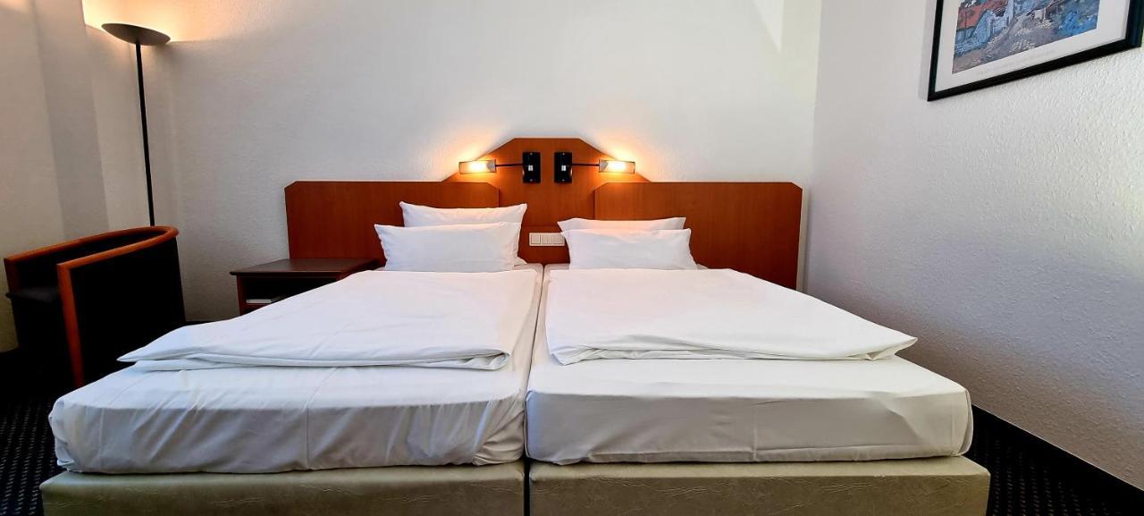 Exo Square Heidelberg/Schwetzingen - By Superfly Hotels מראה חיצוני תמונה
